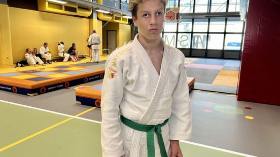 Voor Seb (16) is het goed als meer blinden op judo gaan