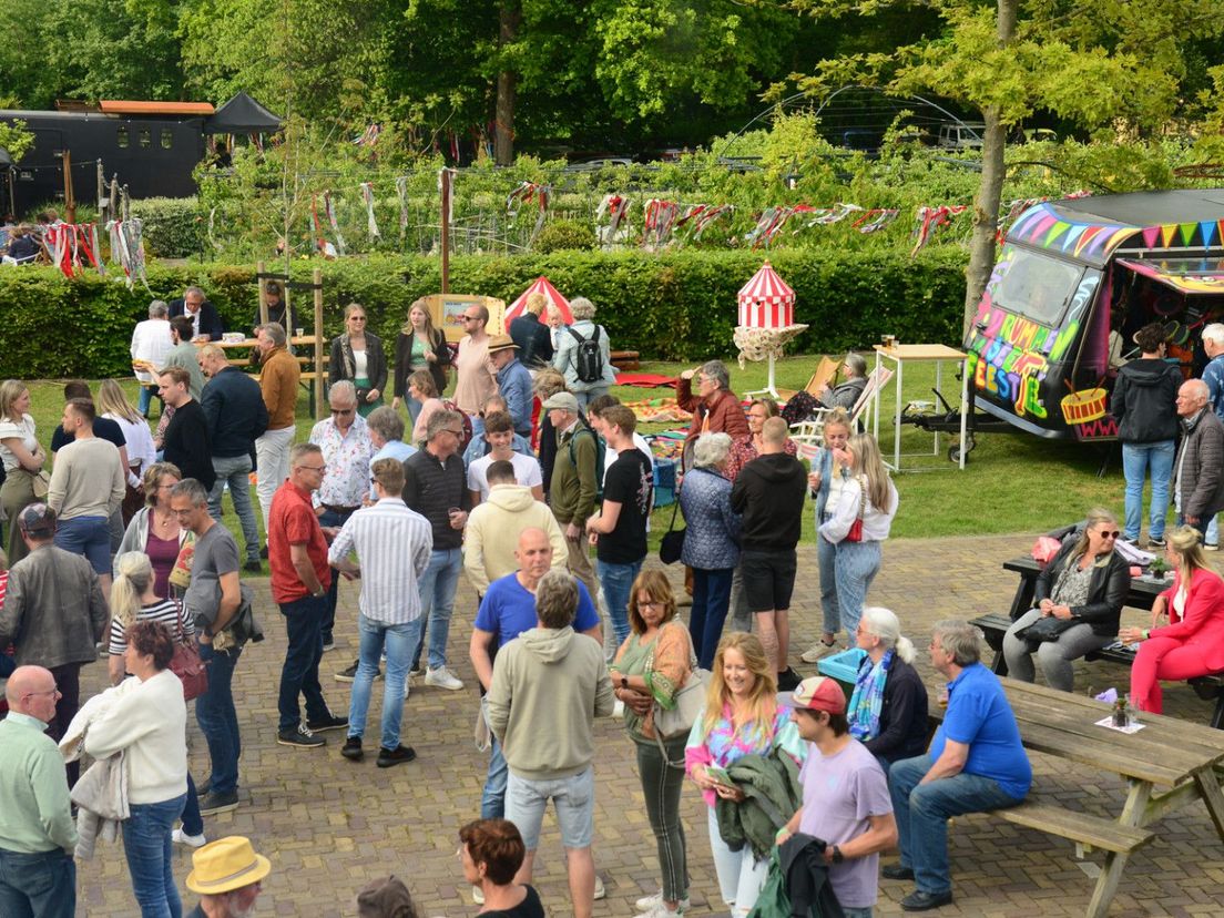 'Dit is zo'n bijzondere plek': Festival op landgoed Ockenburgh trekt 500 bezoekers