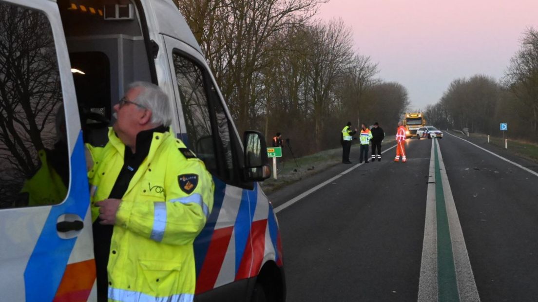 De politie doet onderzoek na het ongeval bij Zuidwolde