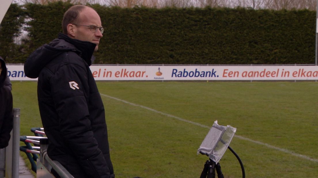 'Het is een mooi systeem, je gaat er helaas niet beter van voetballen'