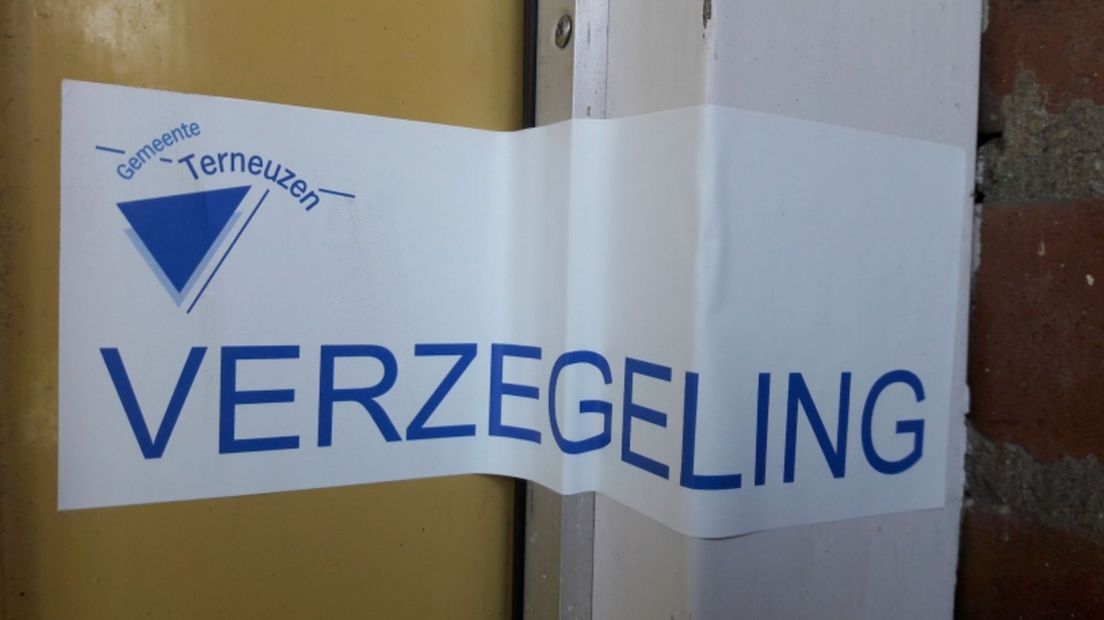 Het pand werd door de gemeente verzegeld