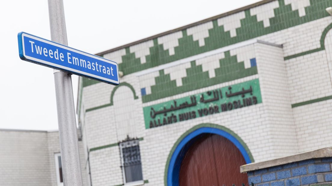 Moskee aan de Tweede Emmastraat in Enschede
