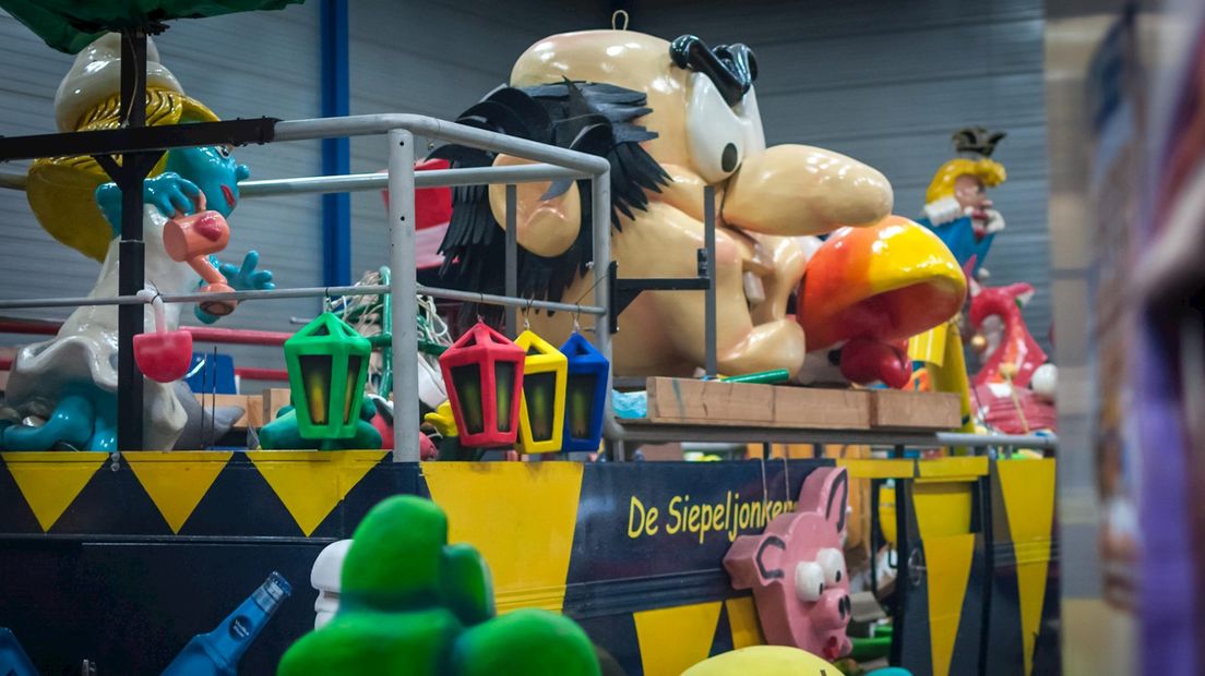 Sommige wagens staan al letterlijk in de steigers