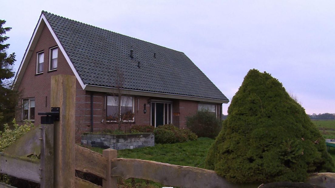 De woning van de familie Keijzer in Vriezenveen voor de sloop.