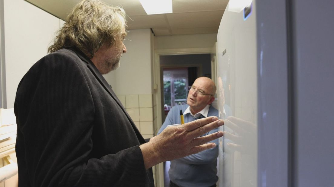 Frans Pas geeft advies om energie te besparen in huis