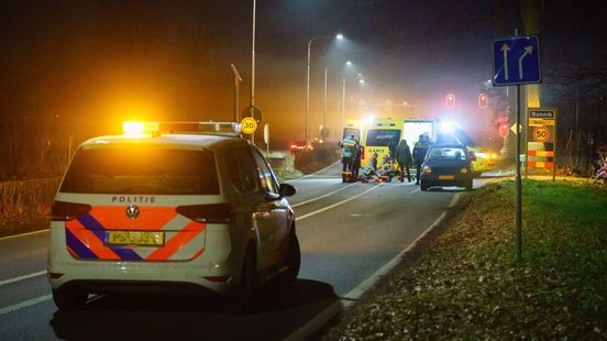 Fietser gewond bij botsing in Bunnik. Fietser gewond bij botsing in Bunnik.