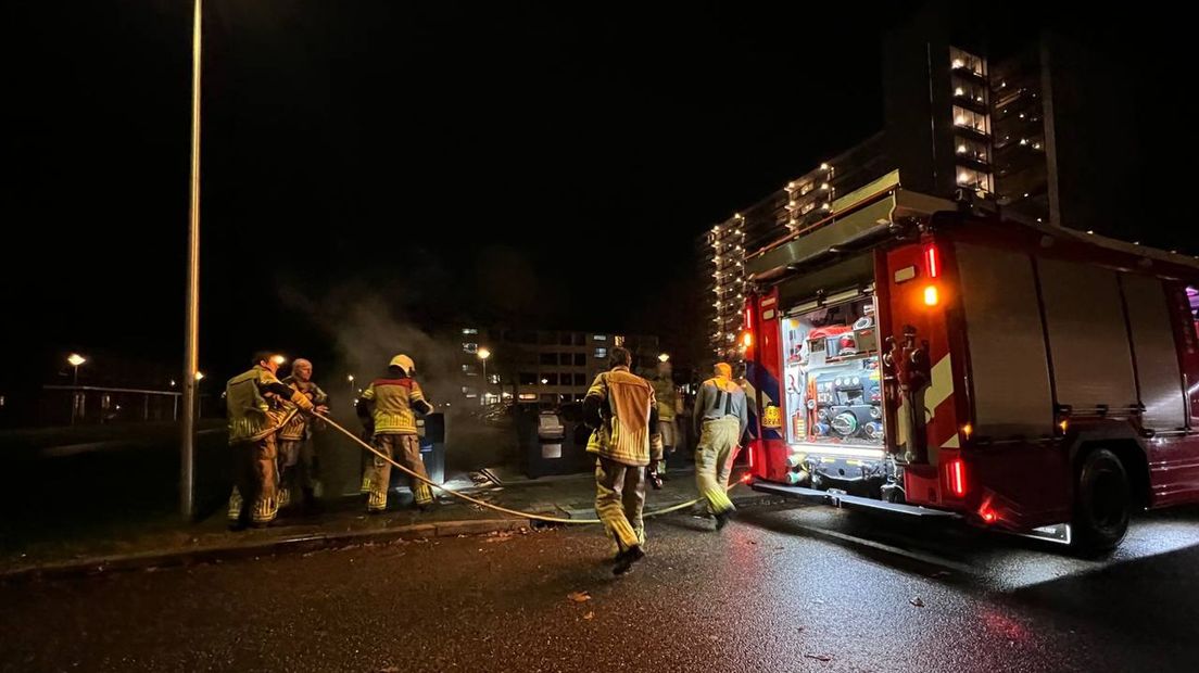 Brand in een papiercontainer in Diepenveen