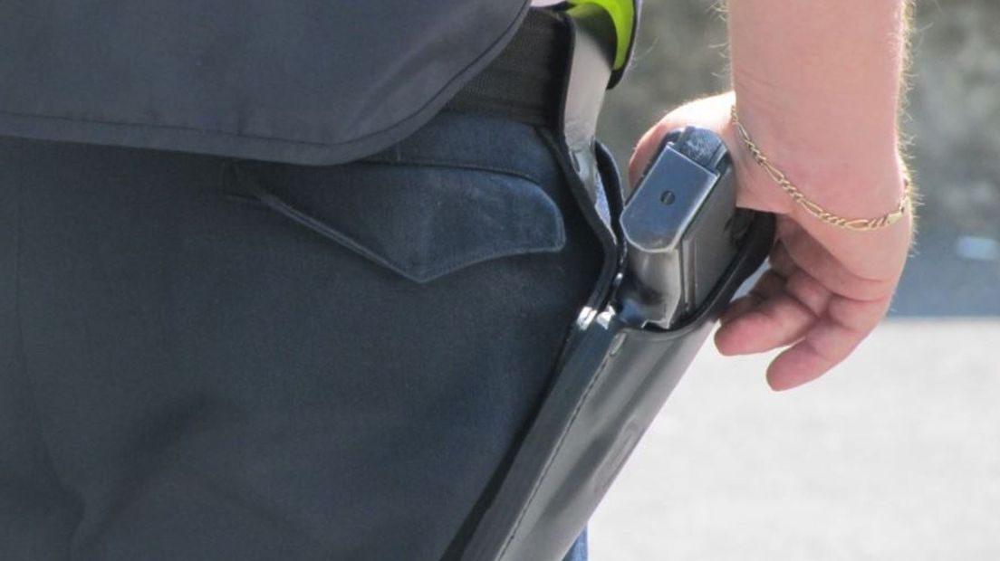 De politie hield drie minderjarigen aan.