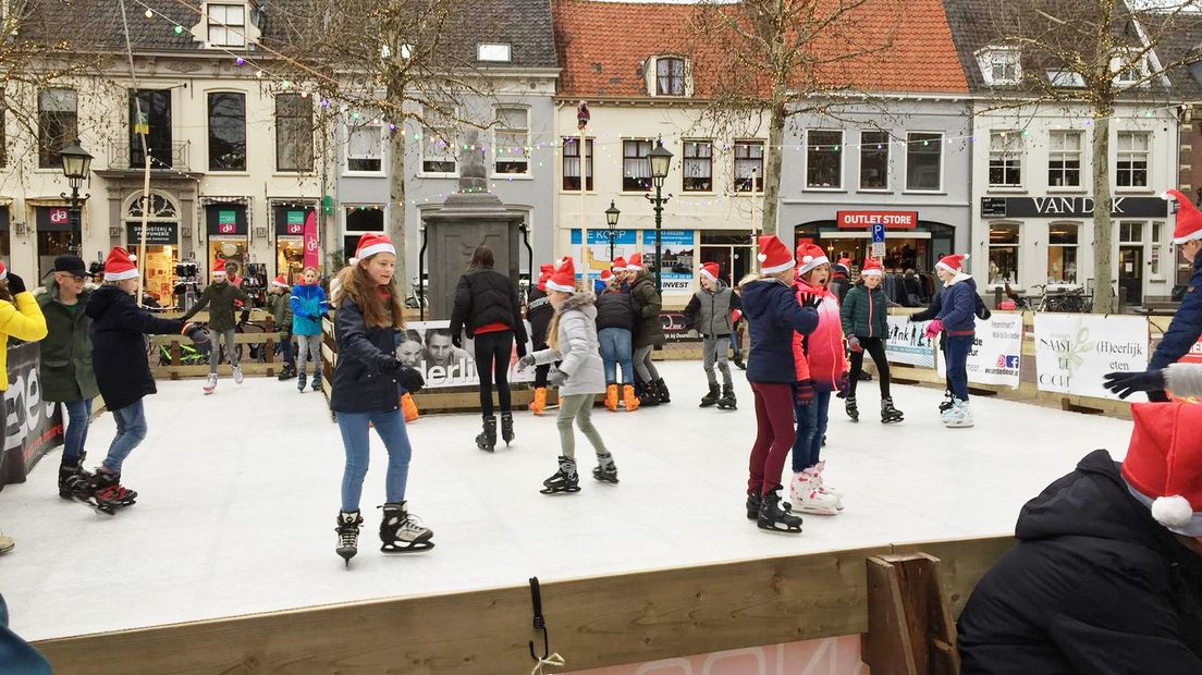 Condenseren Proberen Manier Coronacrisis bederft nu al de schaatspret in Wijk bij Duurstede - RTV  Utrecht