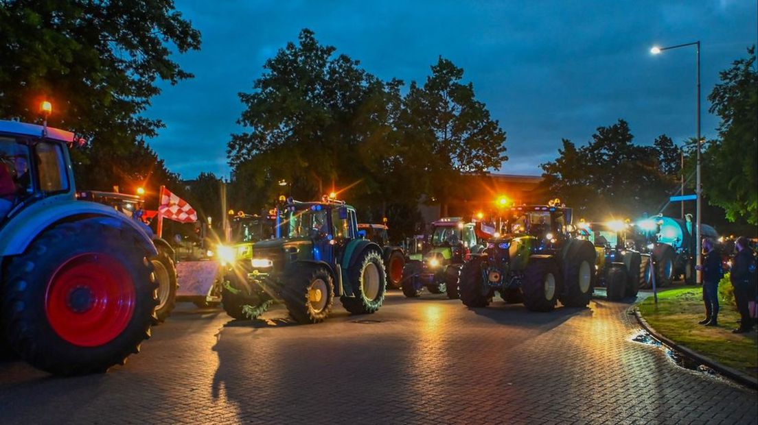 Boeren blokkeerden donderdagavond het Keizer Karelplein.