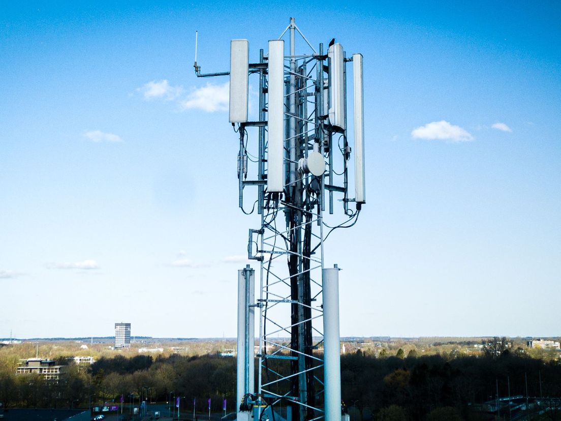 Voor een dekkend 5G-netwerk zijn meer zendmasten nodig (Rechten: Fred van Os/RTV Drenthe)