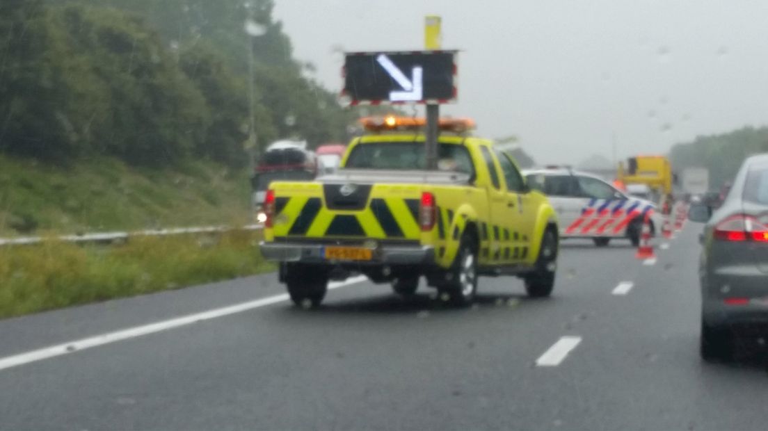 File op A1 tussen Hengelo en Oldenzaal na ongeluk