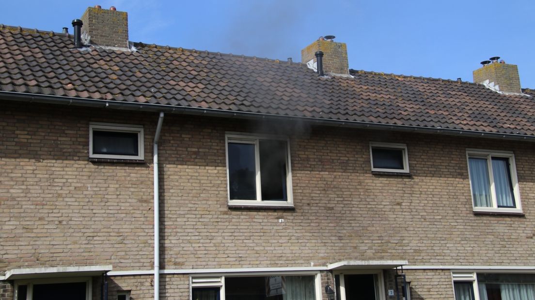 De brand onstond op de eerste etage van de woning