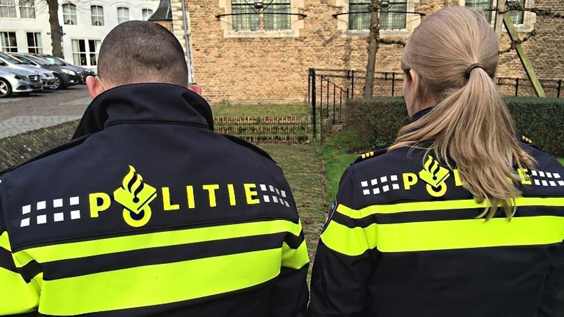 Politie op jacht naar inbrekers in Oostkapelle
