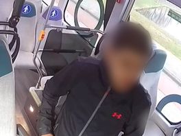 Jongen die buschauffeur in elkaar sloeg meldt zich bij politie
