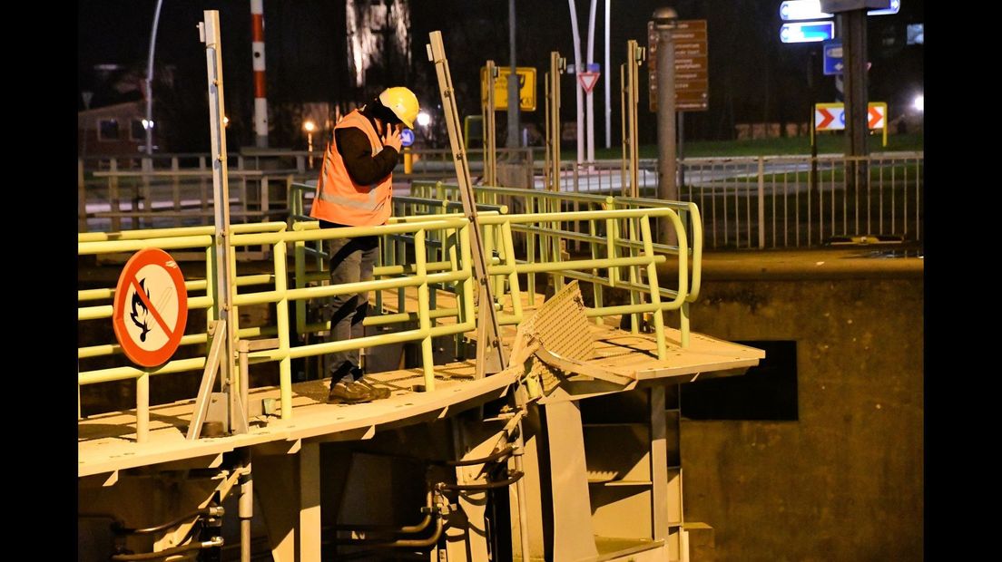 Schade aan Oostsluis Terneuzen na aanvaring