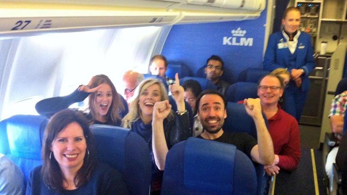 Ilse DeLange in het vliegtuig naar Kopenhagen