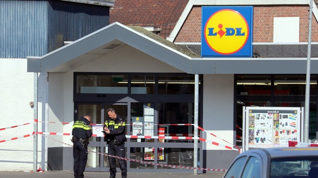 Politie onderzoekt de gewapende overval op de Lidl in Sas van Gent