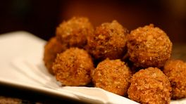 Nieuwe snack gelanceerd: de Limburgse Wild Bitterbal