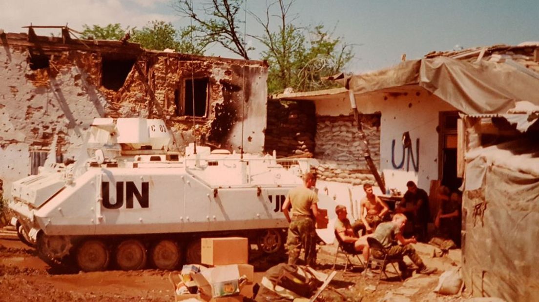militairen van Dutchtbat III, Srebrenica 1995
