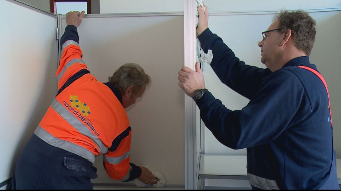 De stemhokjes zijn er klaar voor, nu de kiezer nog
