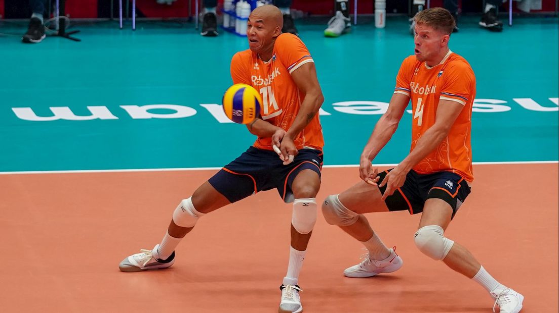 Volleyballers Oranje redden eer met OKT-zege op Frankrijk