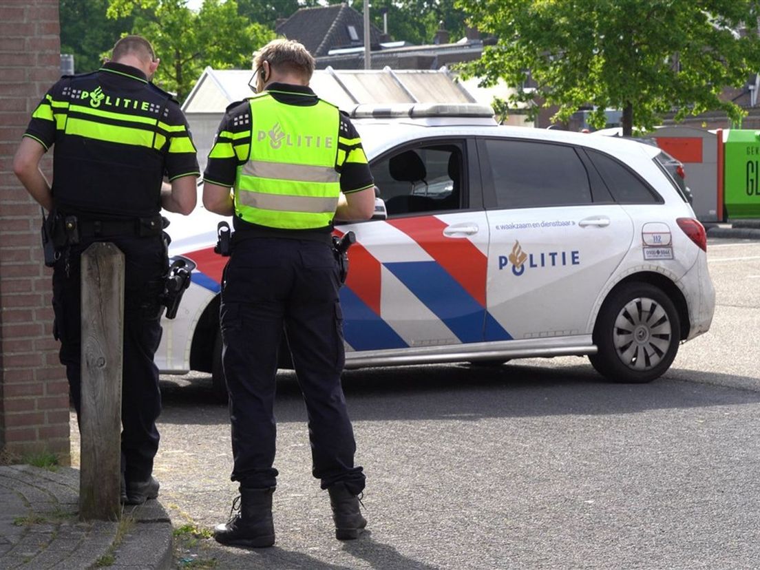 Rode loper voor meer blauw op straat: Overijssel hoopt op betere verdeling agenten
