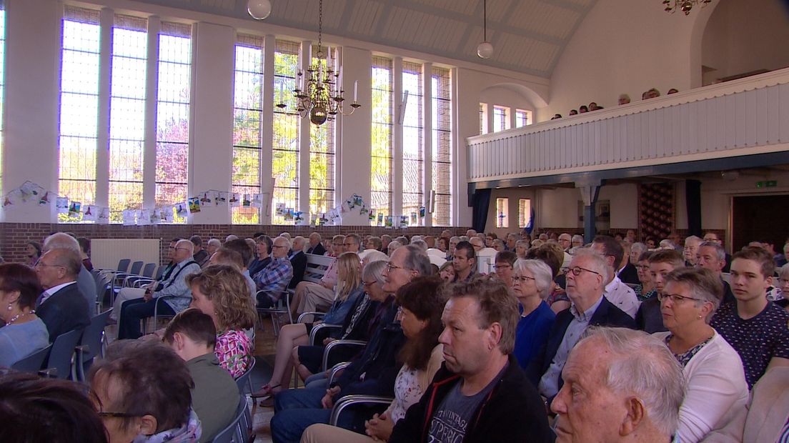 Kerkdienst in de Bethelkerk in Nieuwdorp