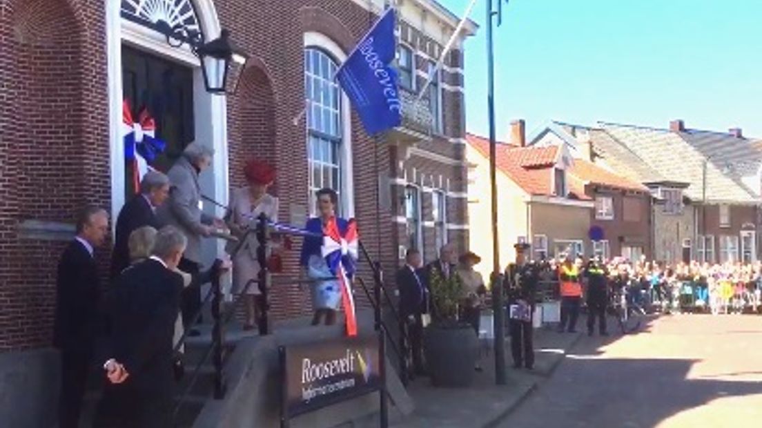 Roosevelt Informatiecentrum geopend door Beatrix