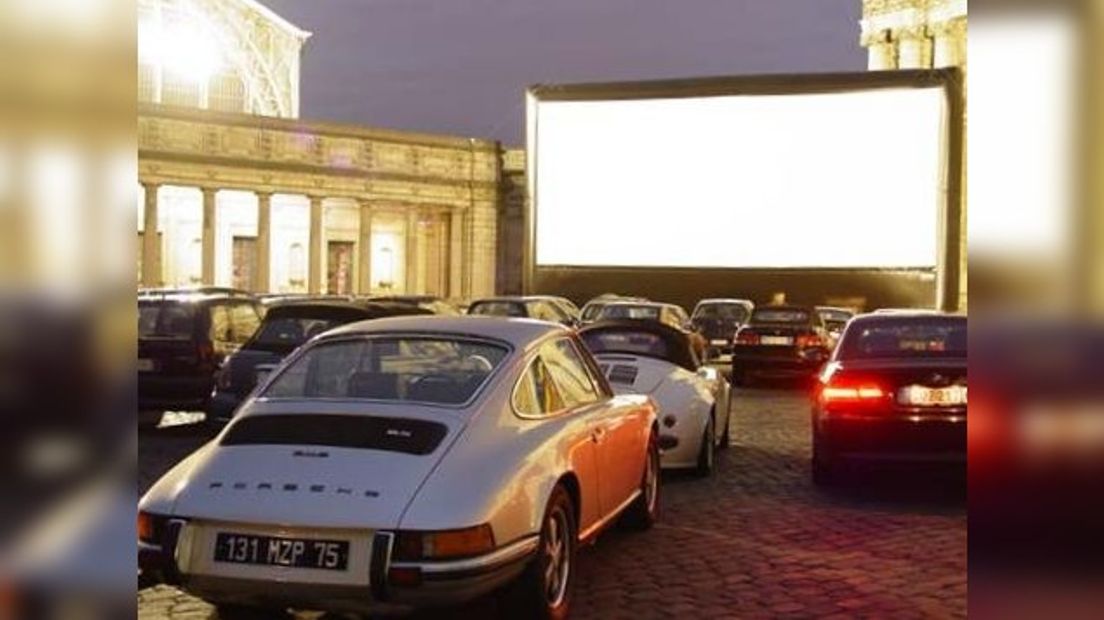 Drivein bioscoop als alternatief openluchtfilm Hulst Omroep Zeeland