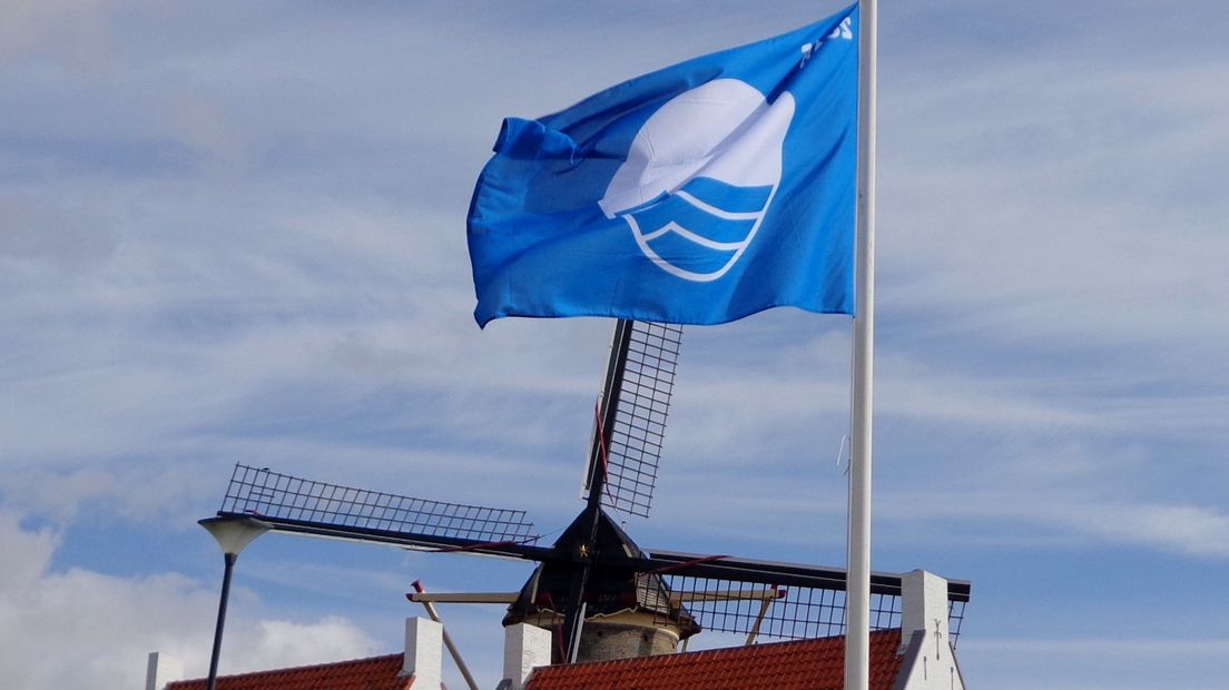 De Blauwe Vlag bij de haven van Zierikzee