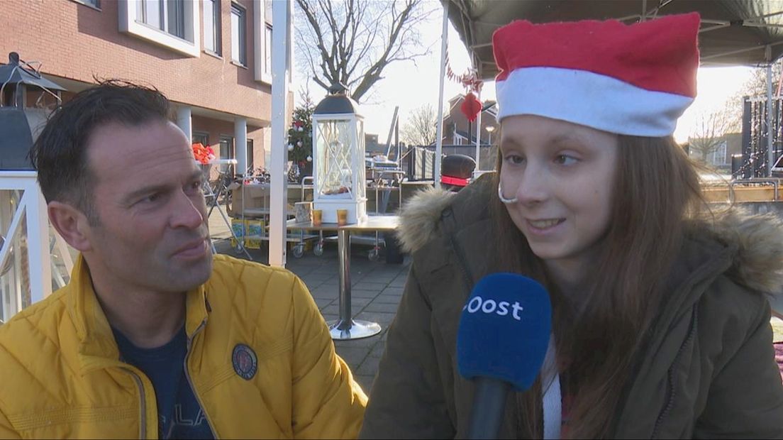 Bas Nijhuis sponsorde het beslag voor de oliebollenactie en is onder de indruk van dappere Mynke