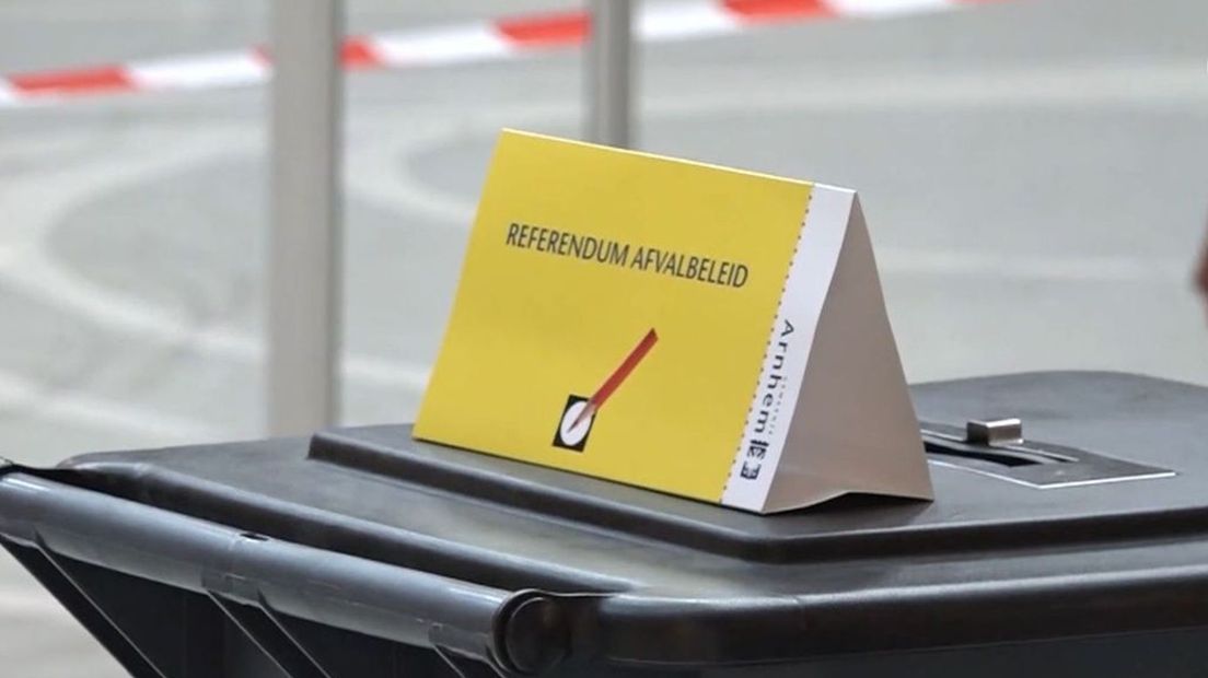 Een stembus voor het afvalreferendum afgelopen maart.