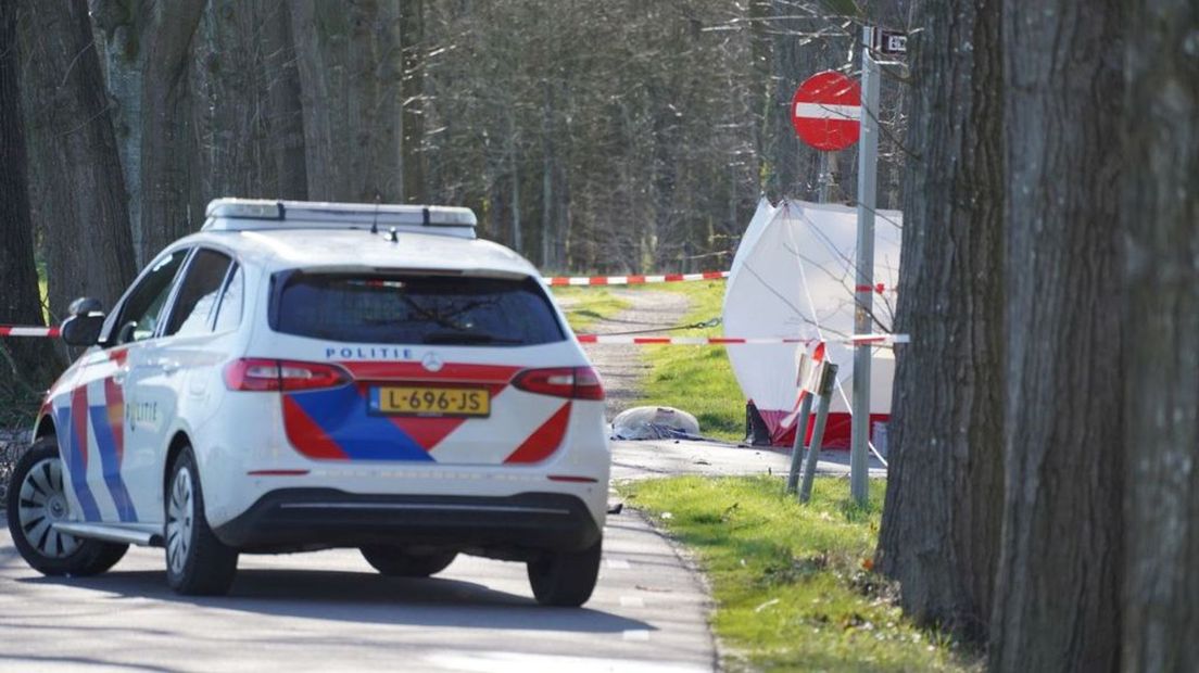De weg was lange tijd afgesloten.
