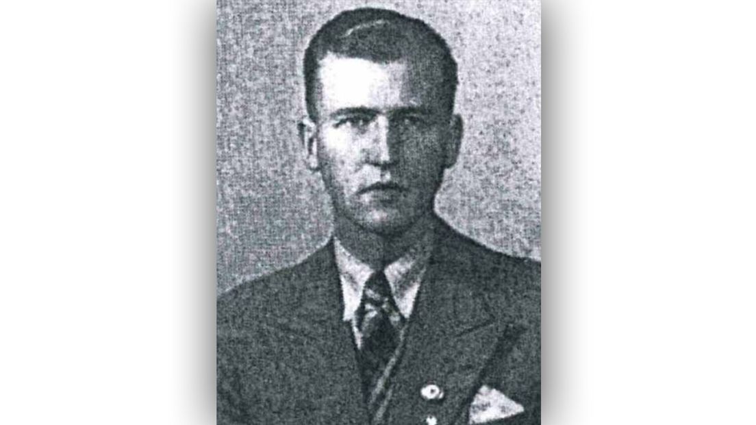 Walter Heinrich.