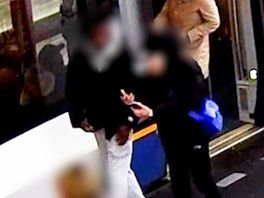 Man in tram en metro met de dood bedreigd, reizigers gezocht die dat hebben gehoord