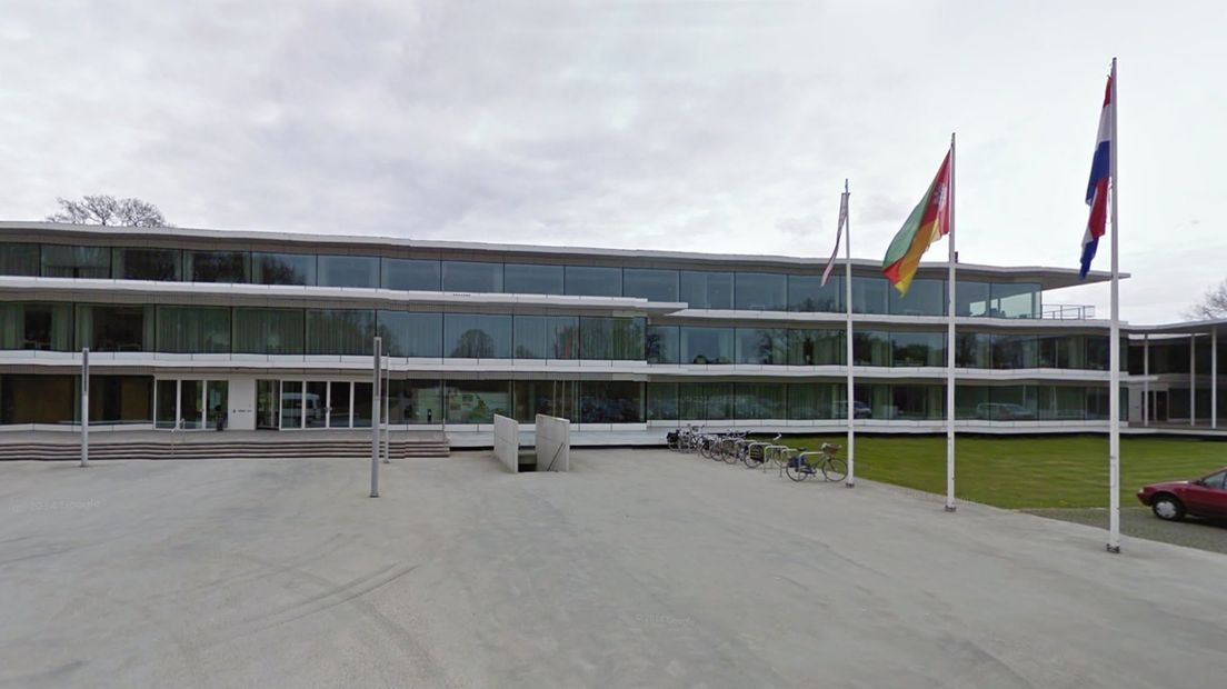Het gemeentehuis van Tynaarlo in Vries