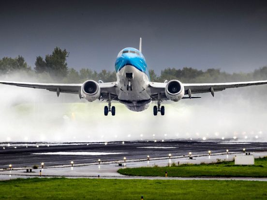 Gemeenten unaniem: geen verdere groei Rotterdam The Hague Airport