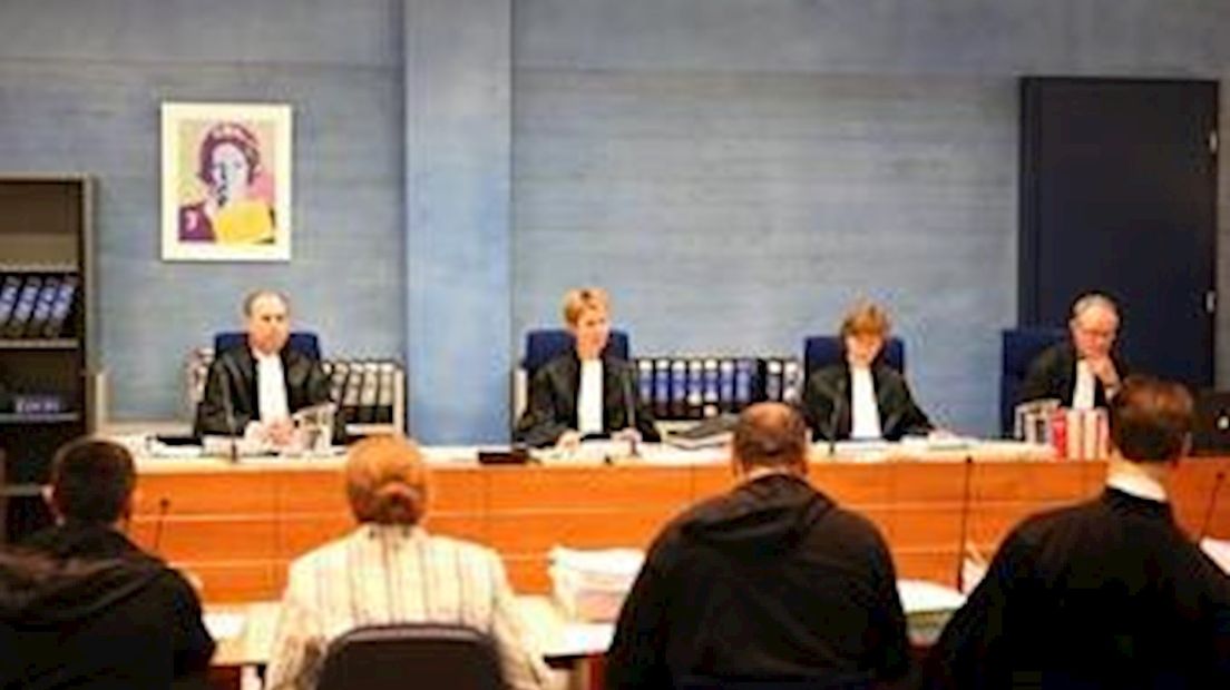 Contact met rechters in bieb
