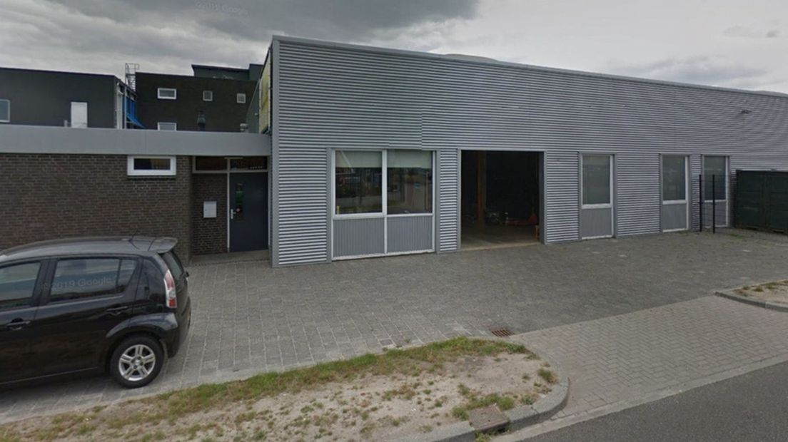 De drie omstreden zorgbureaus Alerazorg, Ararat en Gouden Zorg waren ondergebracht in één pand.