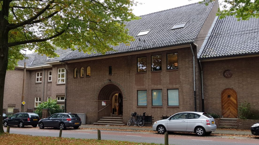 Het gebouw van Omroep Gelderland in Arnhem.
