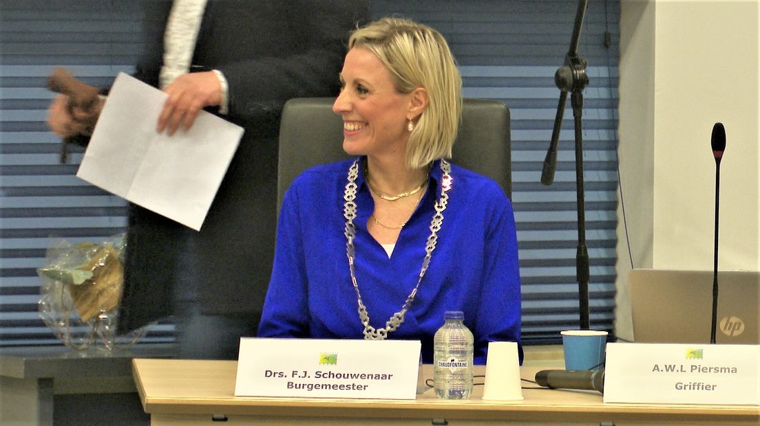 Frederiek Schouwenaar bij de installatie