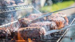 Straks barbecueën? Met de tips van Nel 'klei' je een topburger