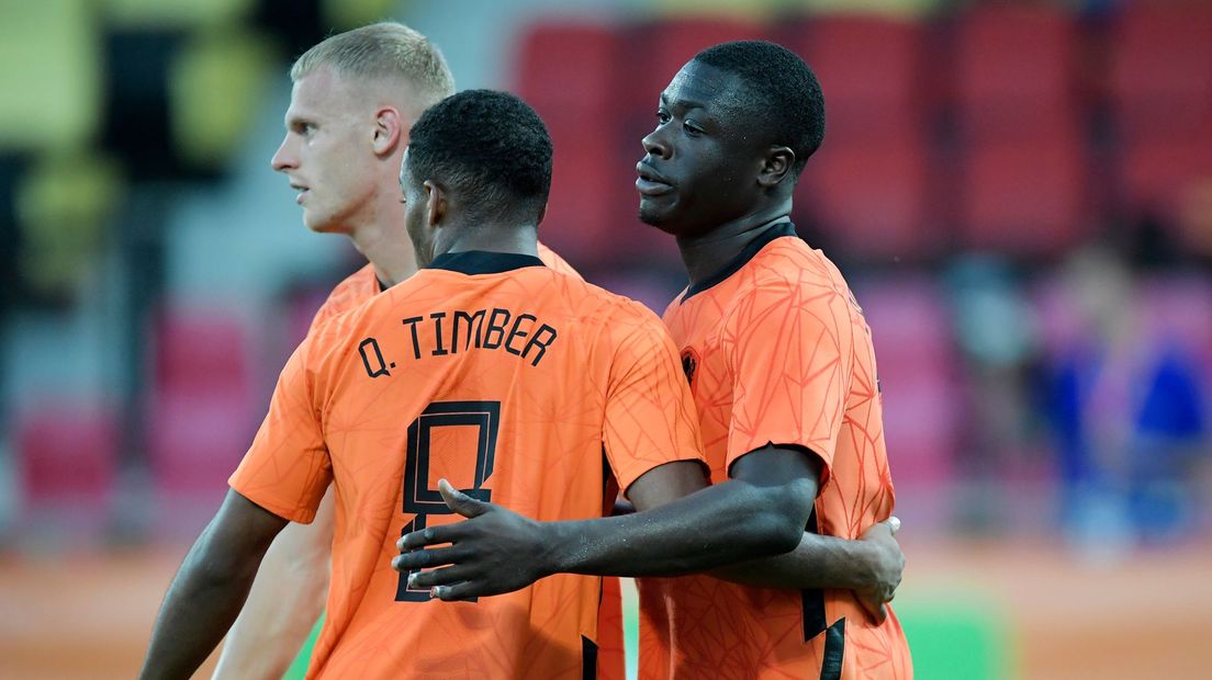 Timber en zijn teamgenoten vieren de 3-0.