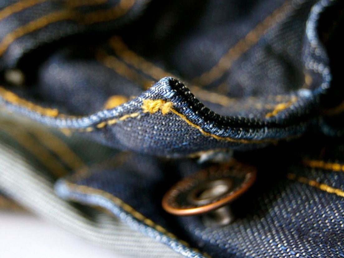 Waarom worden spijkerbroeken ook wel jeans genoemd? Rijnmond