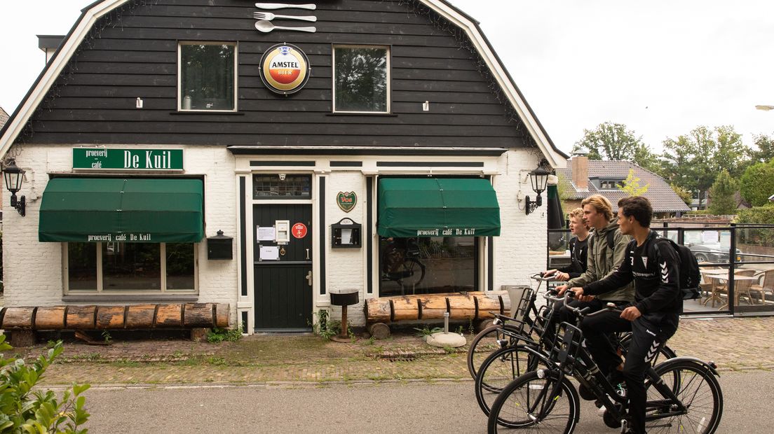 Cafe De Kuil