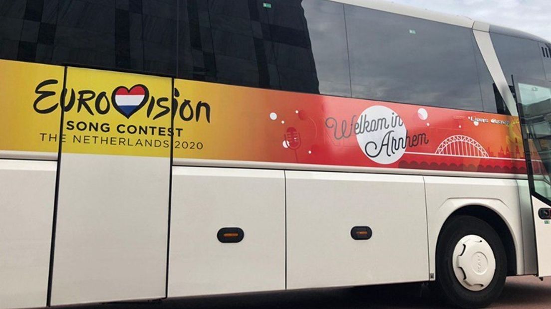 De Arnhemse promotiebus voor het Eurovisie Songfestival.