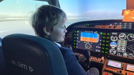 Danique's (14) droombaan is piloot: 'Het landen ging wel soepel'