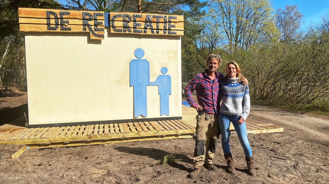 Jan Hoogstraten en Maartje van der Weide openen hun camping De ReCreatie in Leusden