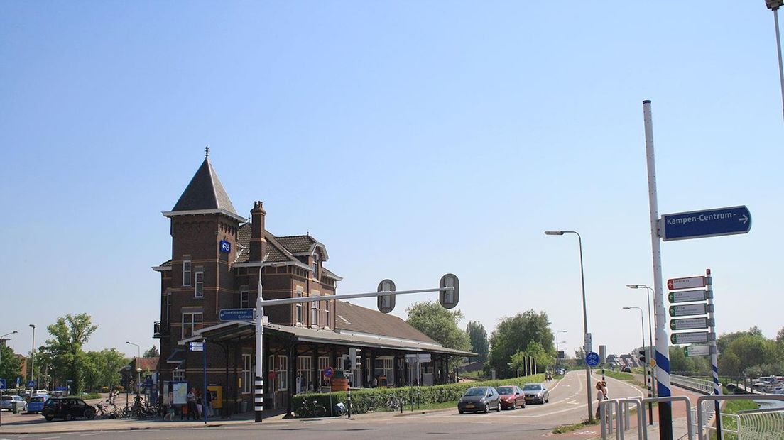 Verkeersknooppunt bij station Kampen